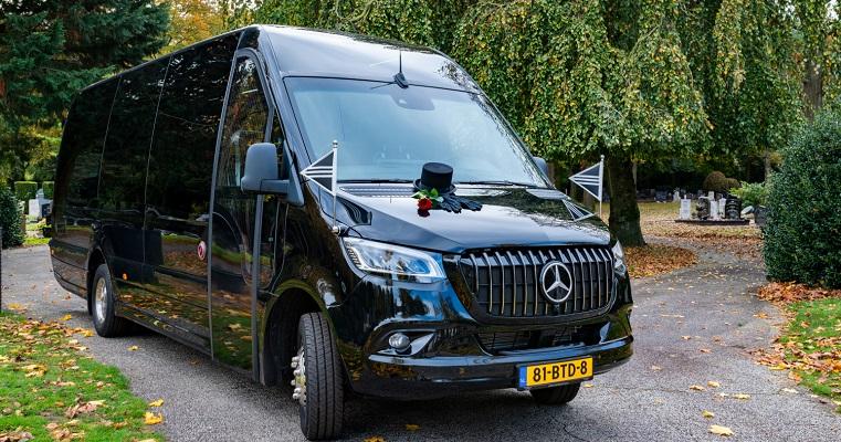 Werk van Uitvaartbussen.nl